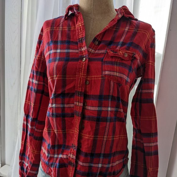 womens vintage holiday a&f red plaid button down size small - Picture 1 of 4